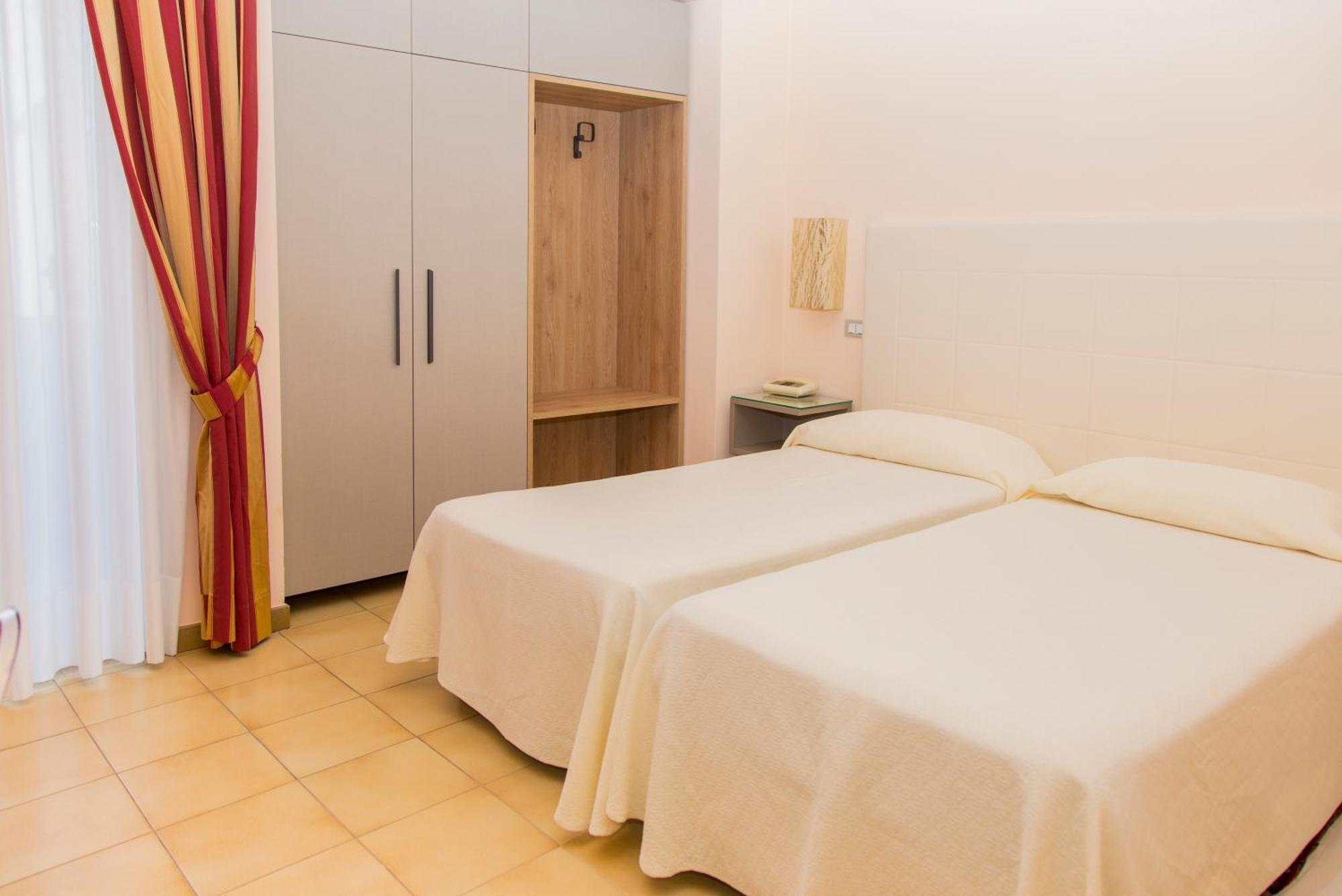 Hotel Il Mulino Capo d'Orlando Ngoại thất bức ảnh