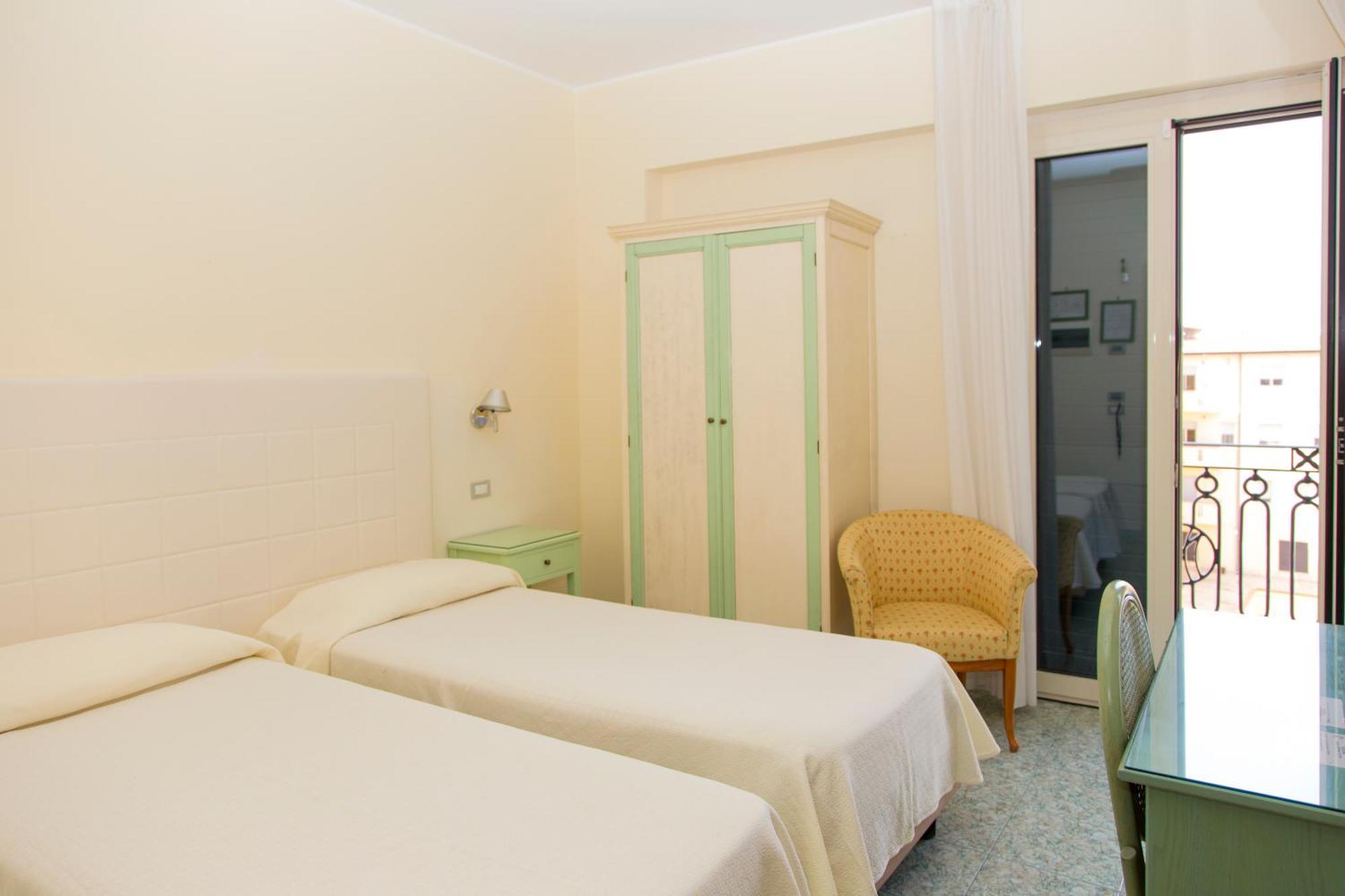 Hotel Il Mulino Capo d'Orlando Ngoại thất bức ảnh