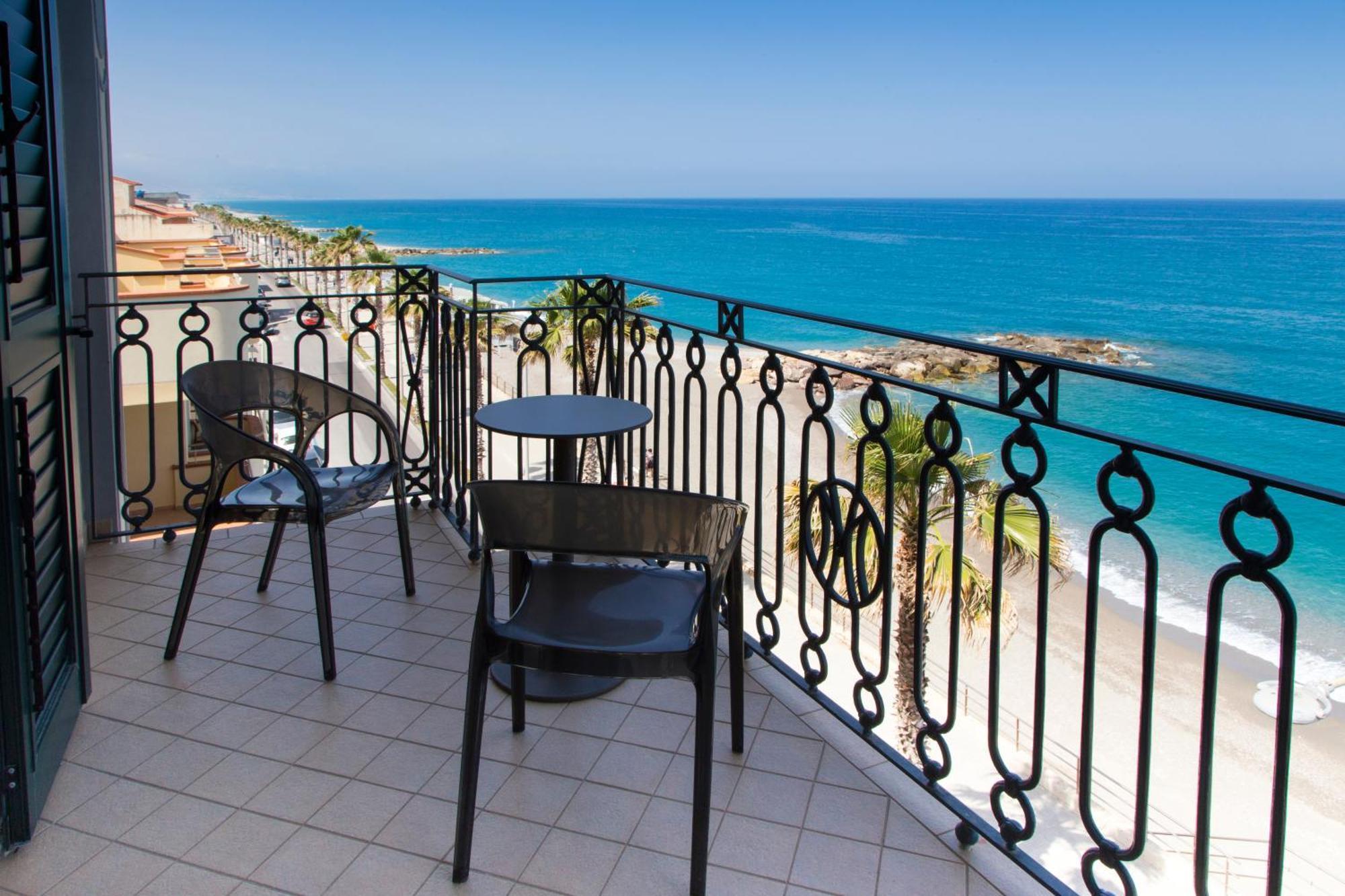 Hotel Il Mulino Capo d'Orlando Ngoại thất bức ảnh